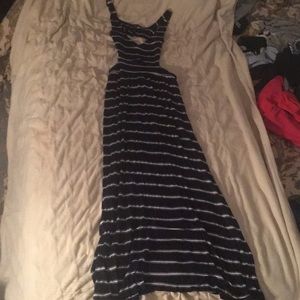 Maxi dress with open back